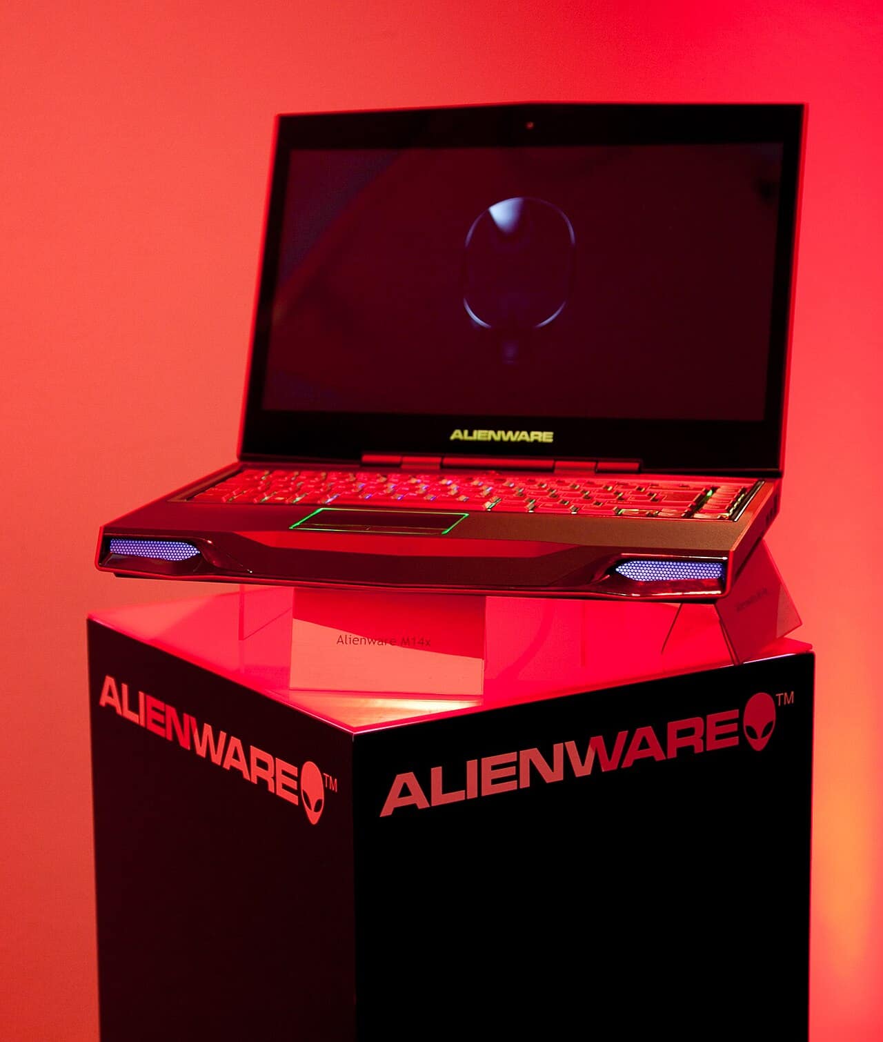 Alienware m18 R2 — RTX 4090