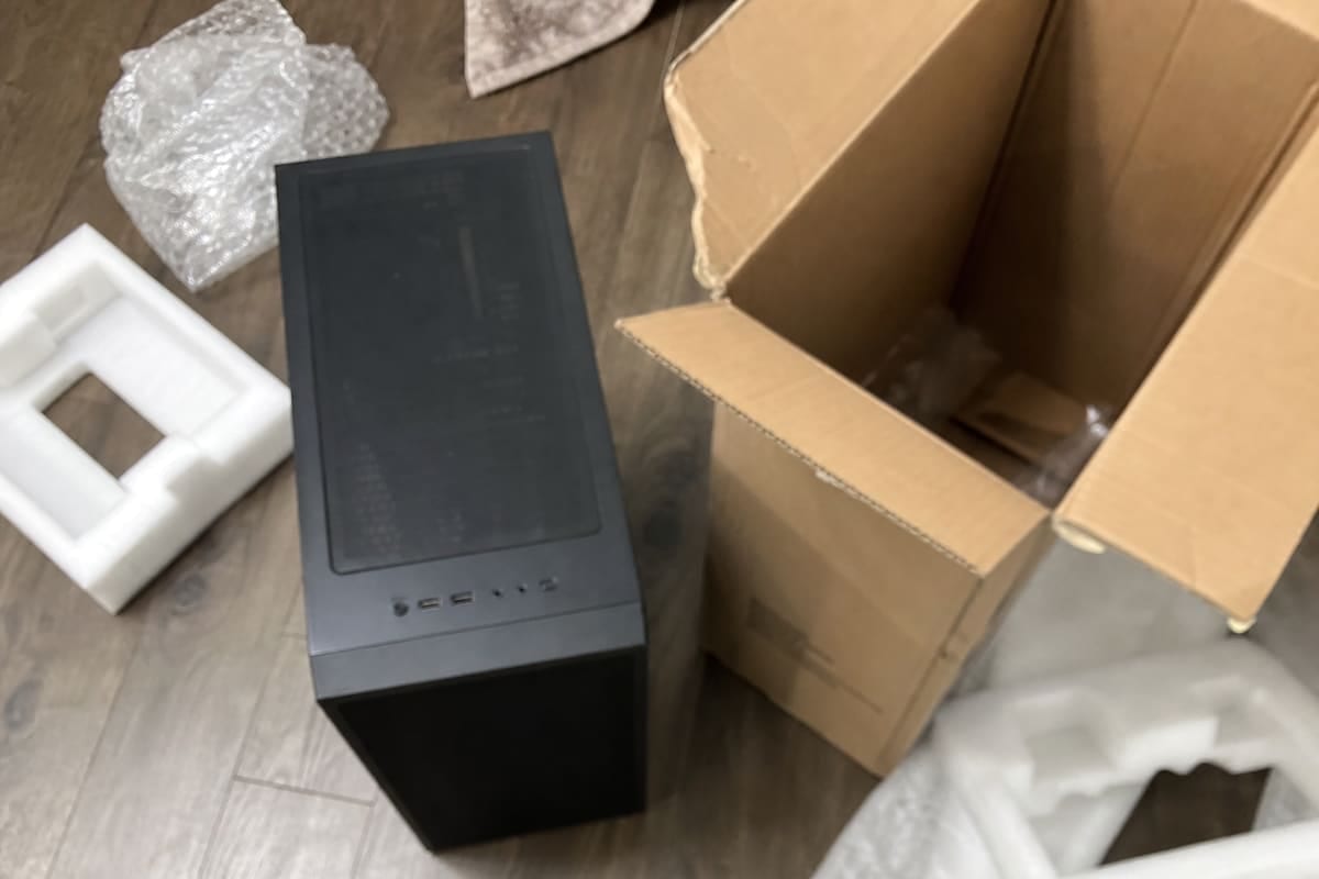 Customer photo — Shark Rgbeast Pr906